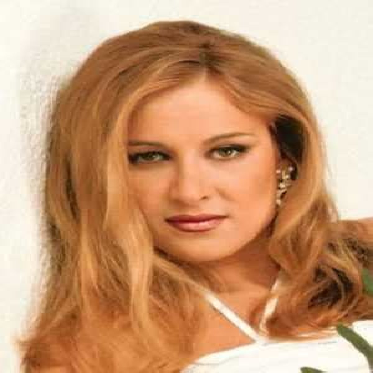 Alyssa Alps Biography, Age, Height, Husband, Net Worth, Family