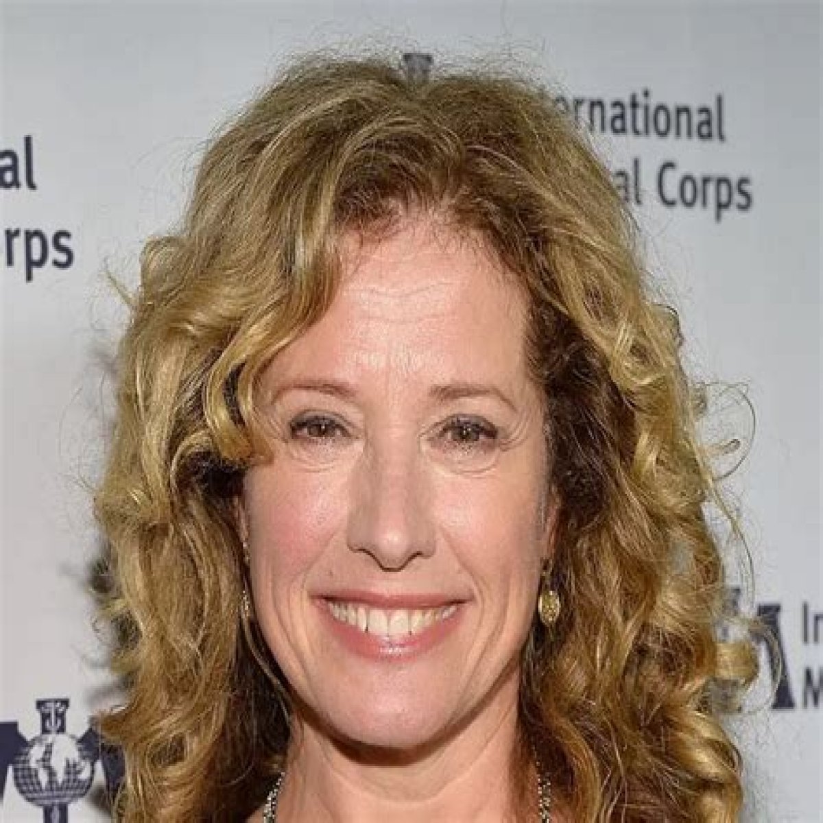 Nancy Travis Net Worth – How Much is Travis Worth?